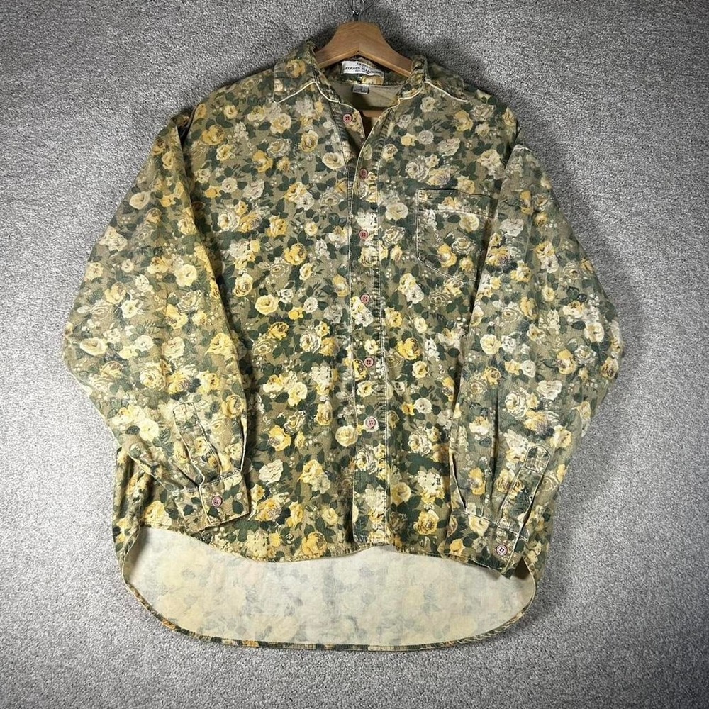 Vintage Guess yellow floral all over print corduroy l/s button down shirt Large